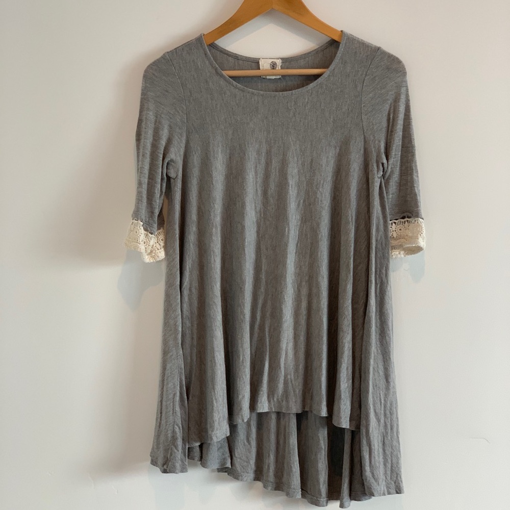 Anthropologie Flowing Top XS